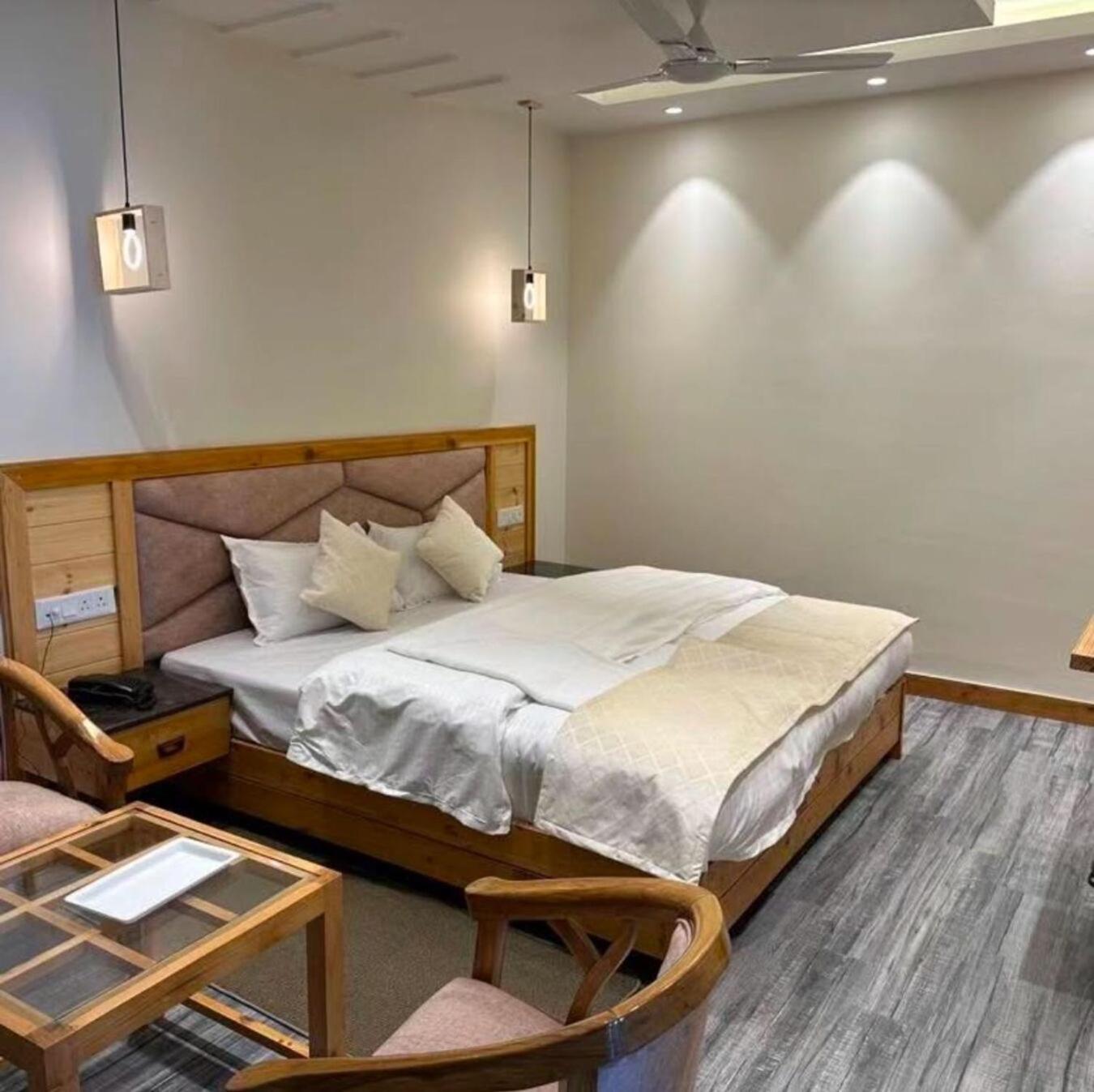 The Boho Mussoorie Hotel Bagian luar foto
